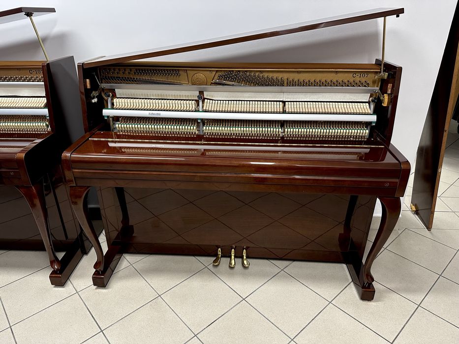 Luksusowe Pianino Kawai C-7 Chippendale  Stan Gabinetowy  Gwarancja Salonu PianoDesign