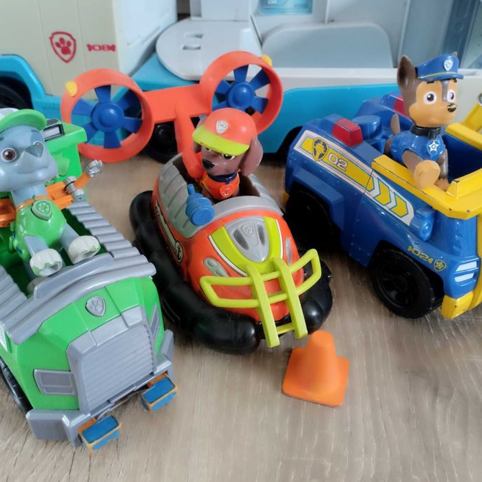 Patrulha Pata conjunto camião e elementos