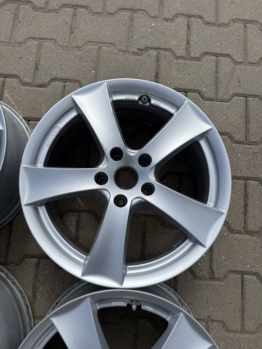 Felgi aluminiowe 5x112r17 z czujnikami dezent