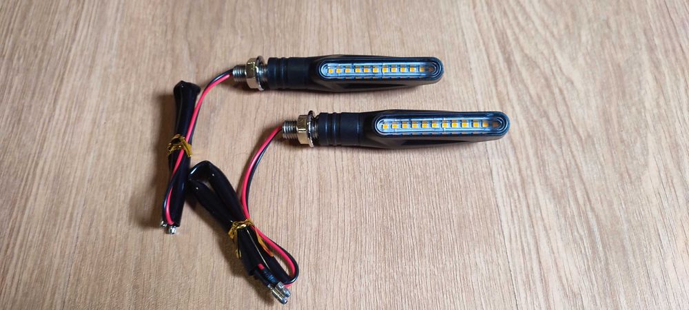 Vários Piscas em Led Mota