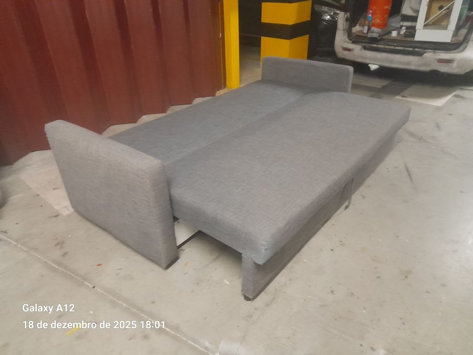 Sofá cama com gavetão Ikea