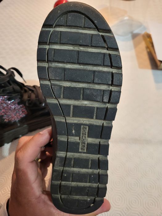 Botas menina skechers 34