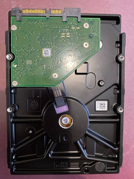 жосткий диск 2тб, seagate ironwolf