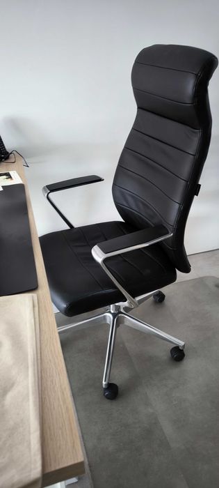 Cadeira de Escritório Ergonómica