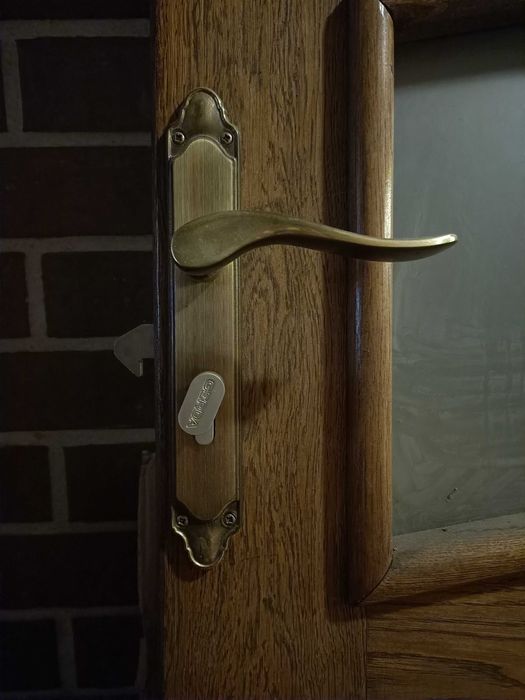 Drzwi dębowe przesuwne