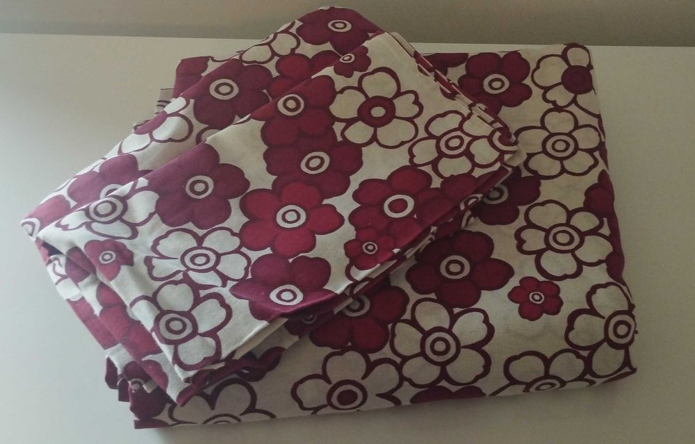 Capa de edredão floral Ikea