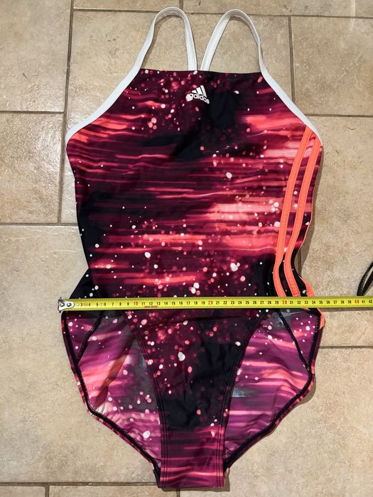 Купальник adidas , новий, 38 розмір