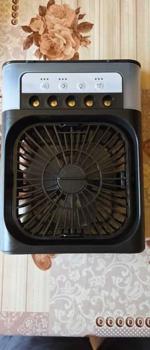 Ventoinha de Arrefecimento Portátil 3 em 1 + Luz LED – NOVA!