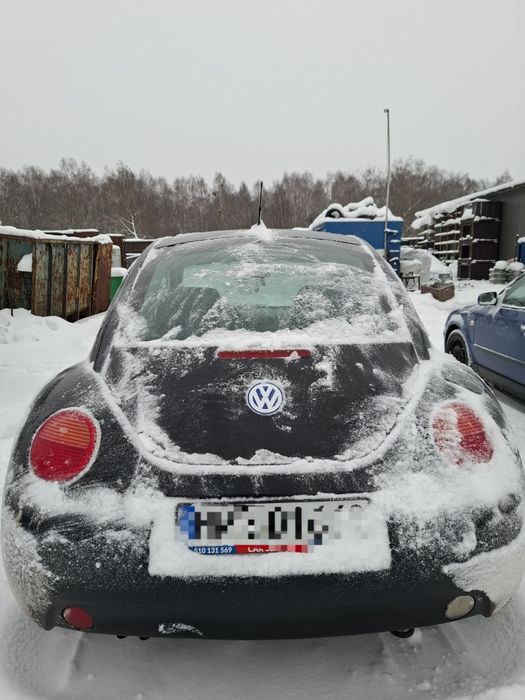 Volkswagen New Beetle  2003