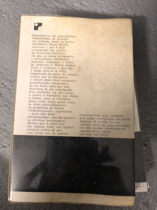 Dracula — Bram Stoker | Clássico gótico edição portuguesa