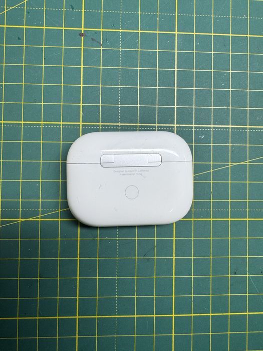 Apple AirPods Pro 1-го покоління з кейсом (лише лівий навушник)