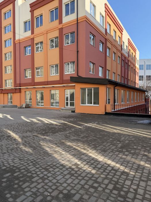Продам офис 62м.кв.БЦ,Глубочицкая,17, Контрактовая
