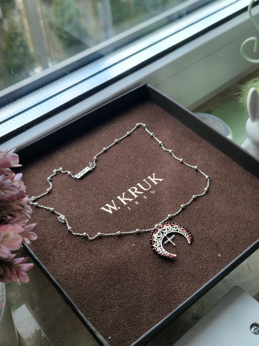 Srebrny naszyjnik Lunula Anka Krystyniak Ksiezyc krzyżyk srebro 925 spinel kulki