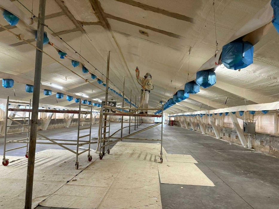 Ocieplenie Izolacja PUR chlewnia kurnik stajnia chłodnia przechowalnia