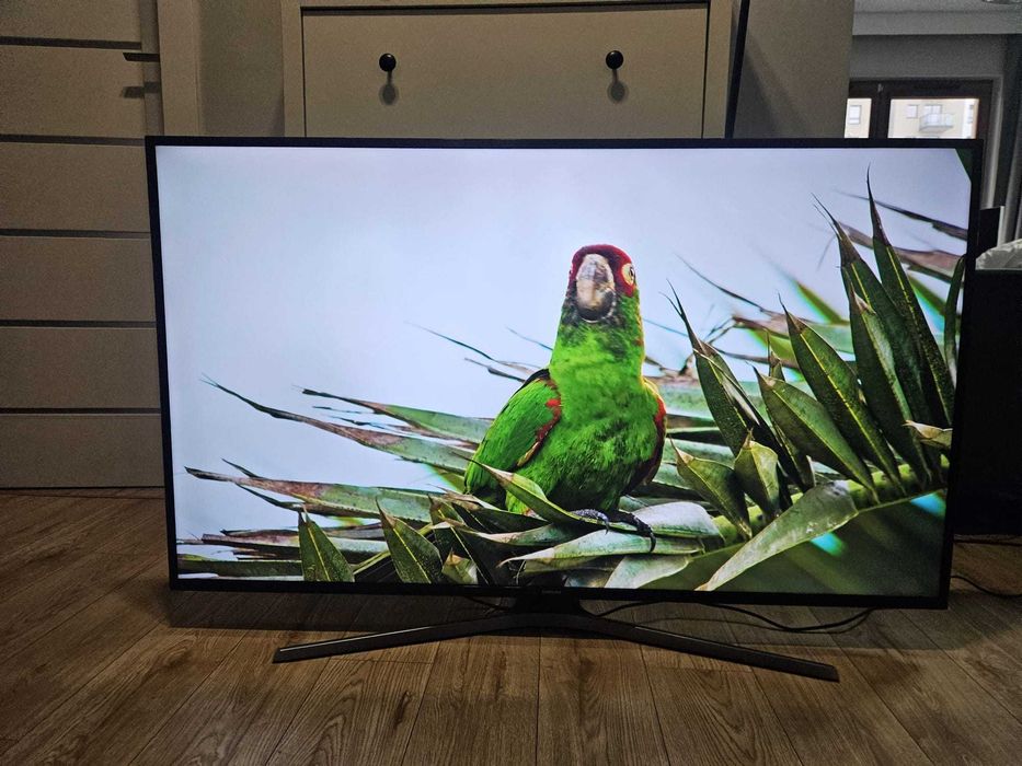 Telewizor  65'' Samsung Smart tv YT Netflix