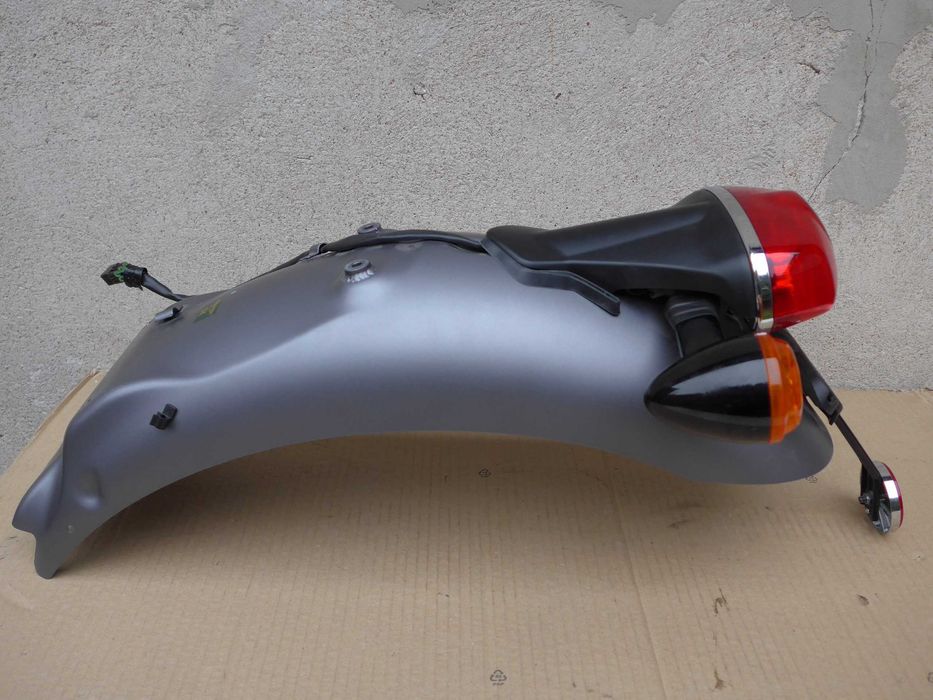 Triumph Bonneville t100/120 BŁOTNIK tył lampa LED kierunkowskaz / bdb