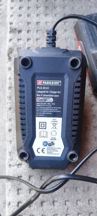 Akumulator i ładowarka parkside