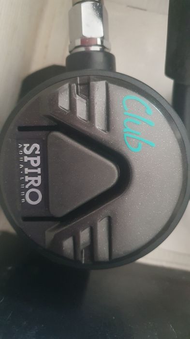 Regulador de mergulho Spiro Aqua lung