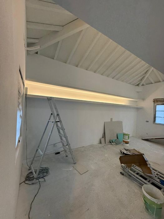 Eletricista no Porto | Reparações, Iluminação LED e Pequenos Trabalhos