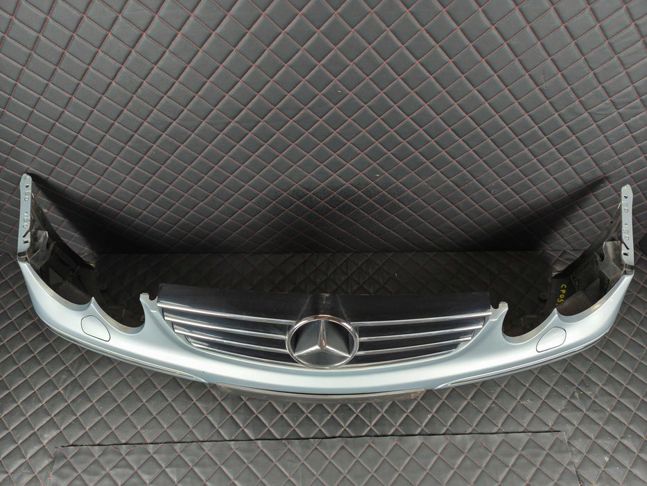 MERCEDES CLK A209. C209. 02-05 Zderzak Przedni Przód PDC Lakier C762