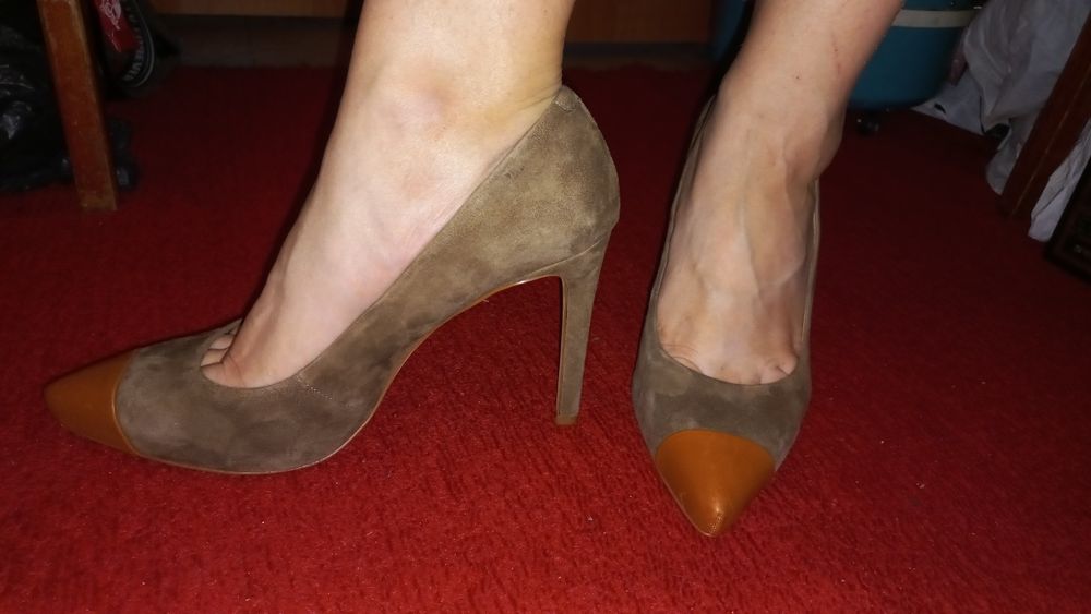 Туфли на каблуках  замша  40