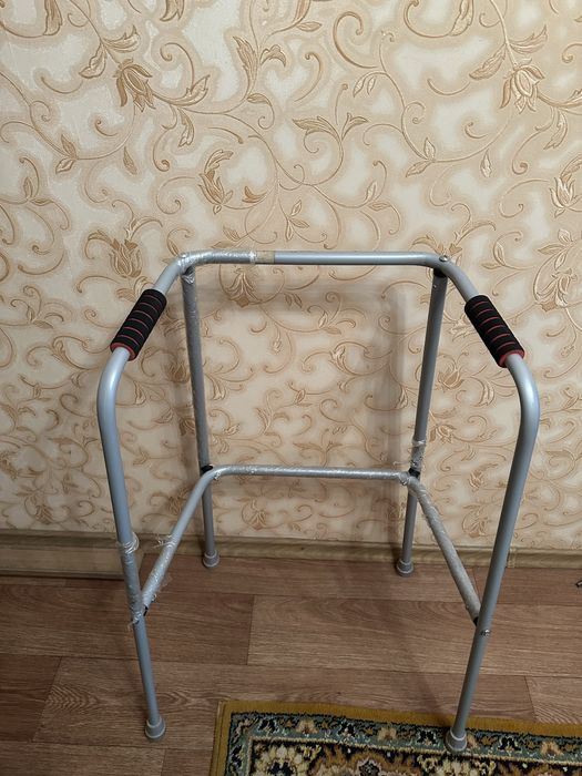 Ходунки для взрослых