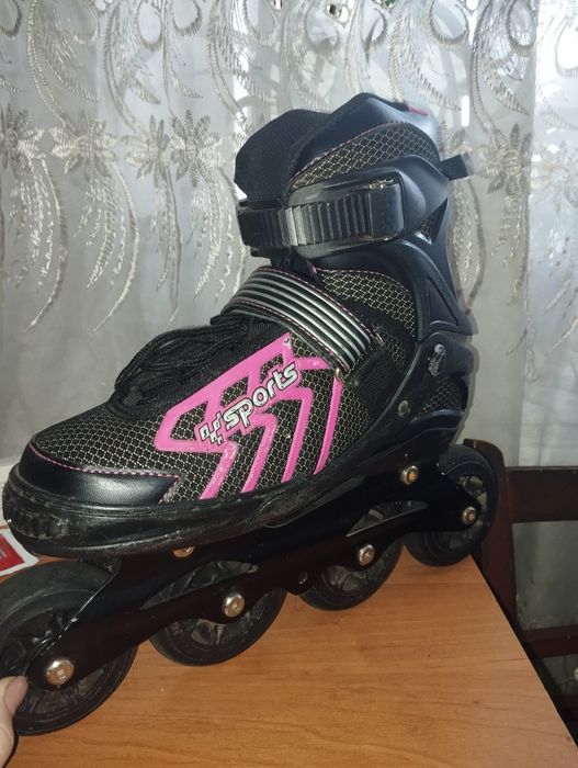 Ролики.35-38 розмір