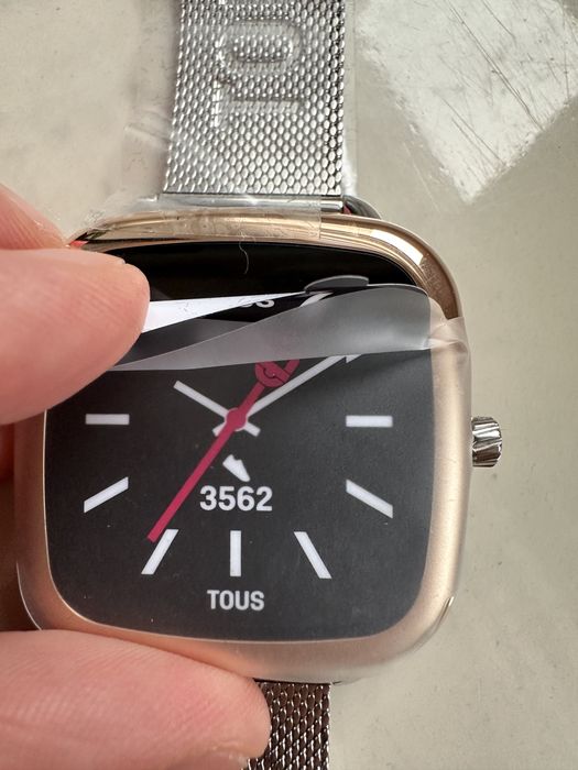 Zegarek smartwatch Tous D-Connect srebrny złoty