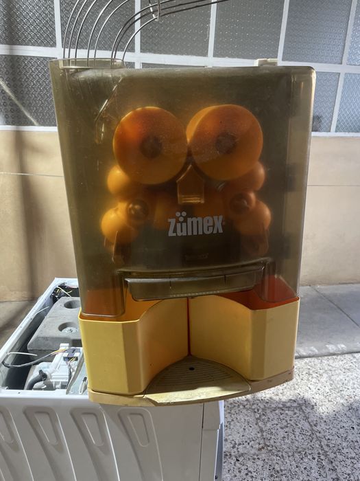Maquina sumo natural zumex