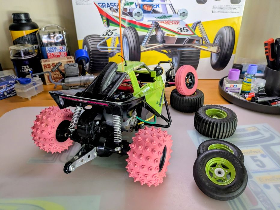 Tamiya Grasshopper 1/10