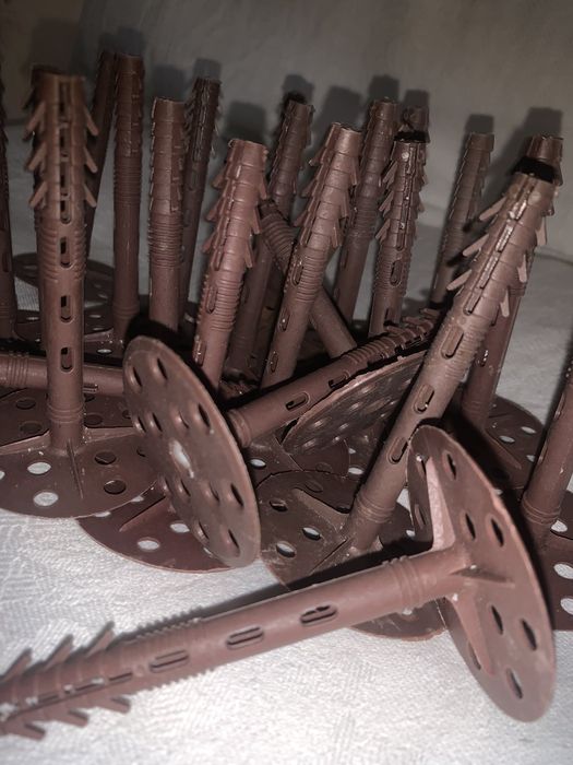 Дюбиль пластиковая вставка