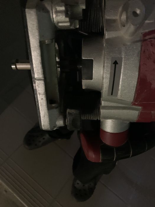 Продам фрезер einhell