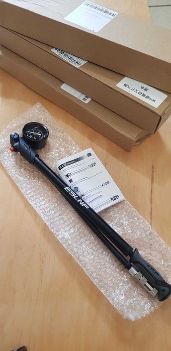 Насос високого тиску для вилок і амортизаторів Насос высокого давления