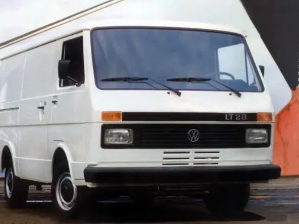 Двигун,двигател LT 28-35