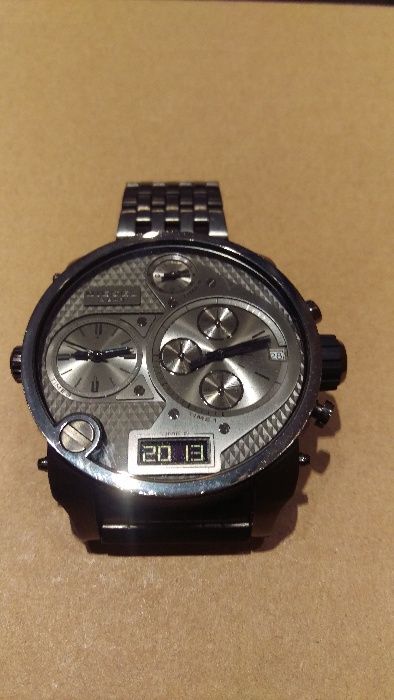 Diesel dz 7247 best sale