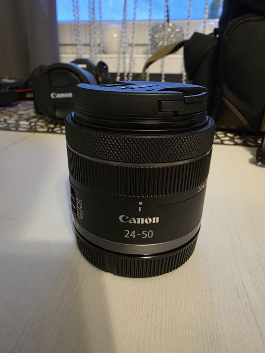 Canon R8 + obiektywy 16, 24-50, 24-100 + torba + 2 ładowarki