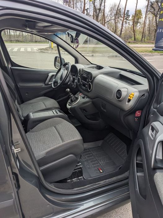 Продам авто Citroen Berlingo