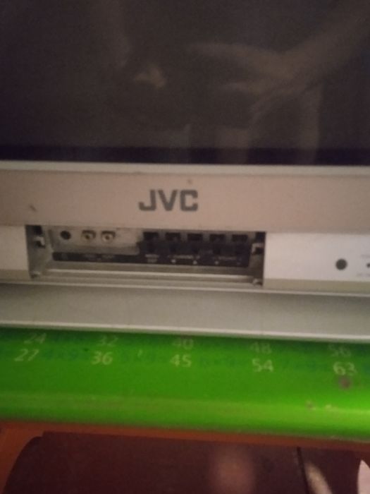 Телевизор JVC AV-2100QE