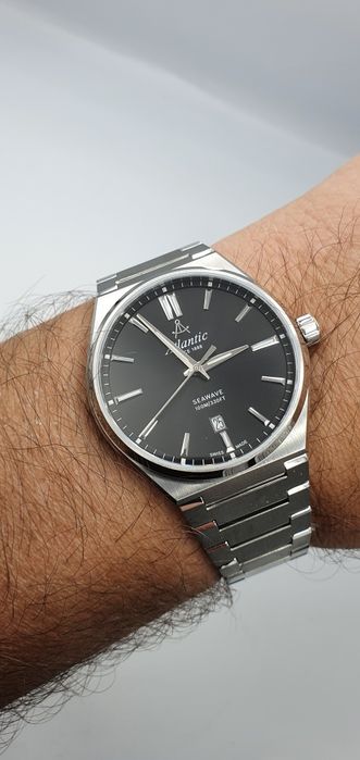 Atlantic Seawave na bransolecie - szafir - Swiss Made - 40 mm
