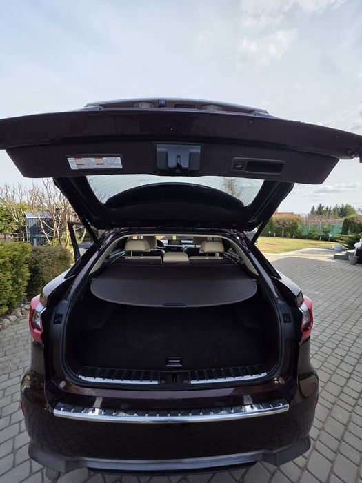 Lexus rx 450h 300 km
