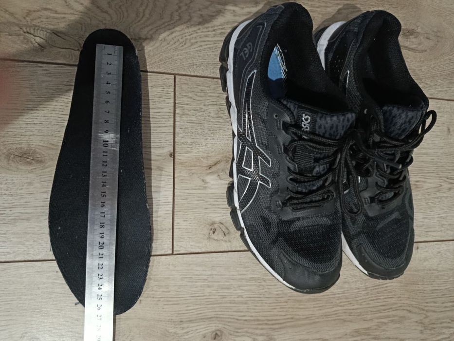 Кросівки чоловіччі Asics Gel Quantum 360 6 /розмір 41.5