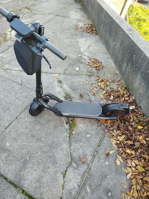 Trotinete elétrica Navee n65