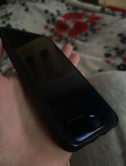 iPhone SE (2020)