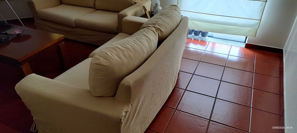 2 Sofás usados muito confortáveis