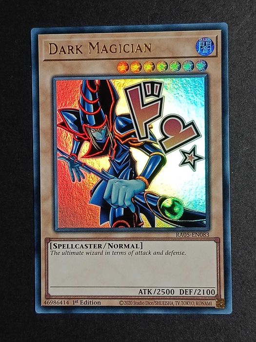 *Novo Set* Yu-Gi-Oh! 1.ª Edição 'Dark Magician' (V.1 - Stramped Ultra Rare) - RA05-083 - Rarity Collection 5 - Carta de 2026
