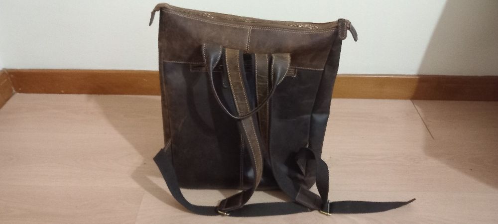 Mochila em couro