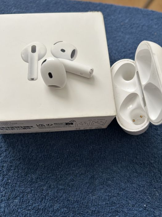 Słuchawki ipods 4 z ANC (tylko prawa+etui)