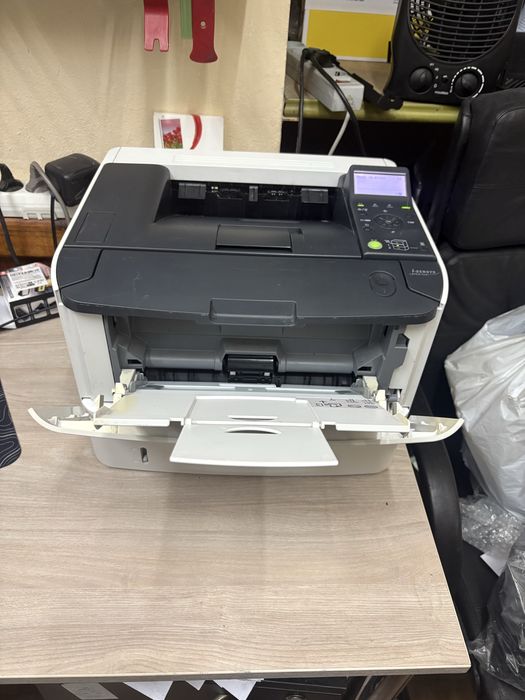 Продам принтер Canon lbp6670dn