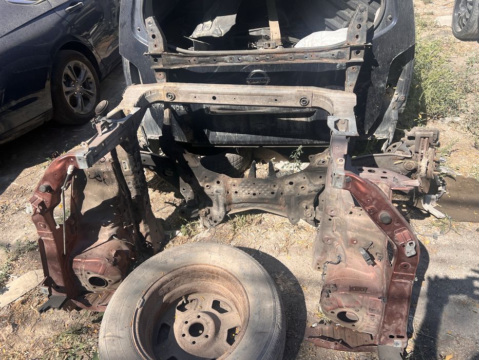 передняя панель телевизор радиатор mitsubishi outlander 3 2012-