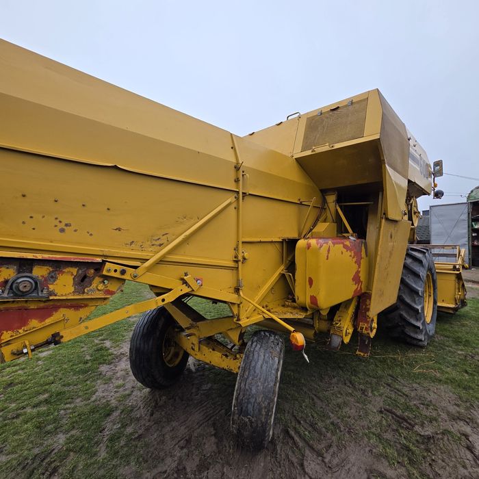 Комбайн зернозбиральний Sampo 600 з Фінляндії